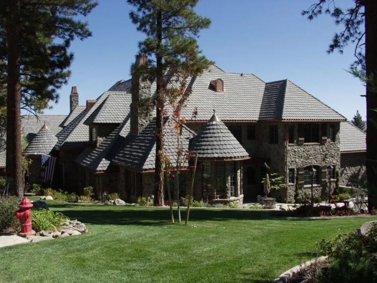 New England Slate #31, Newcastle Edge roof (photo 1)